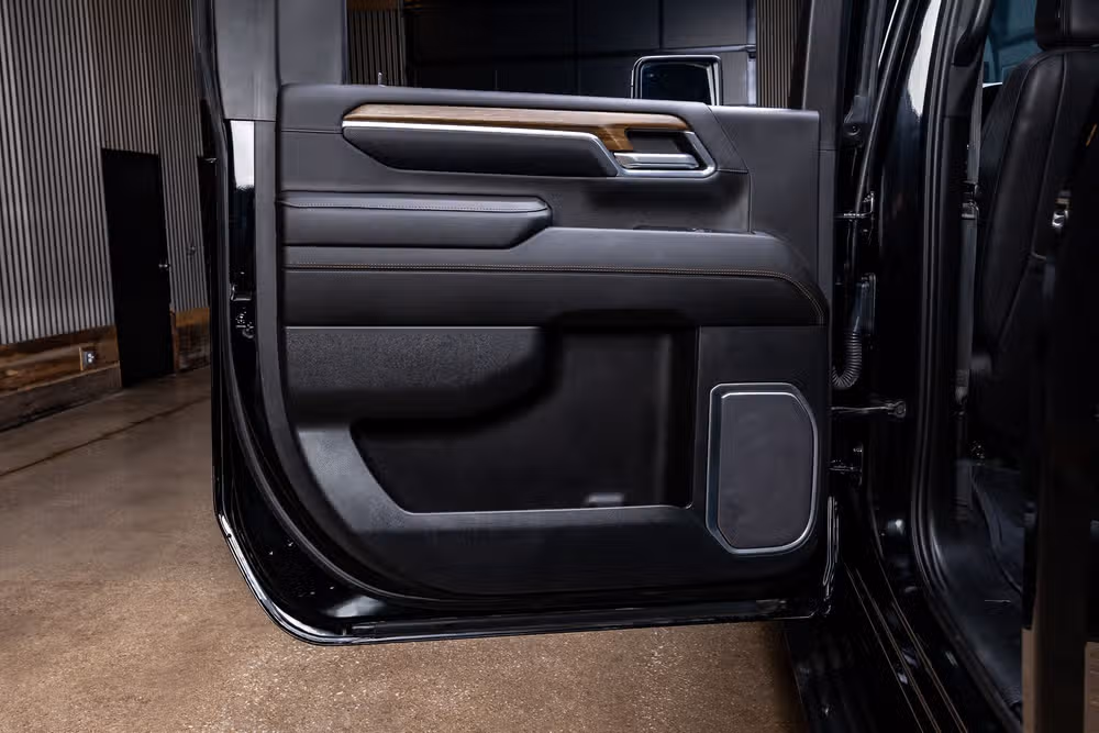 2024 Chevrolet Silverado 3500HD High Country Crew Cab Image 38