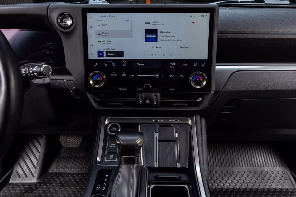 2024 Lexus GX 550 Premium+ Image 24
