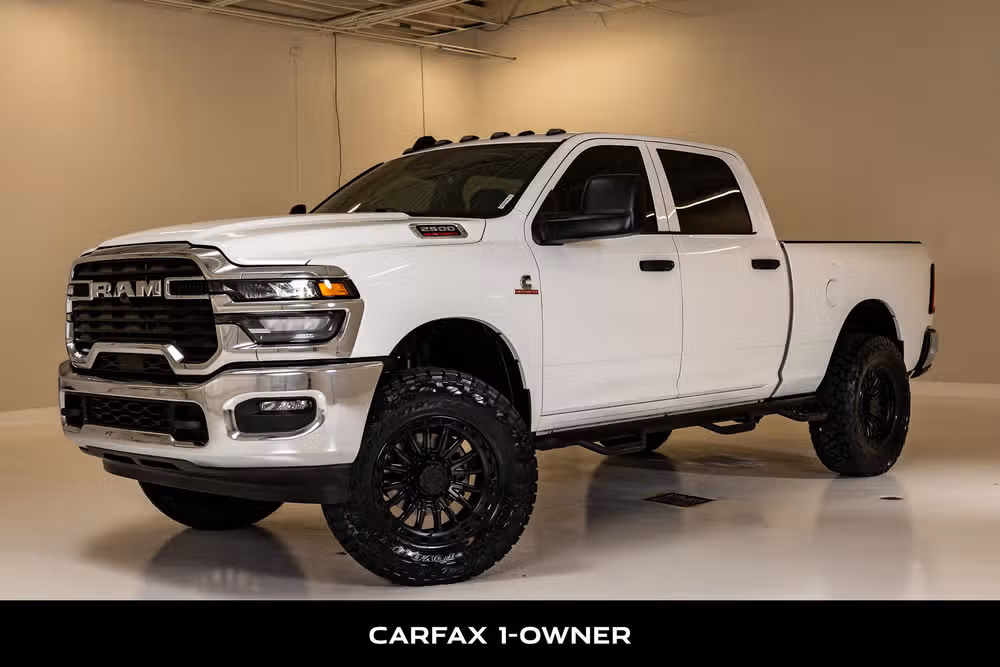 2025 Ram 2500 Tradesman Crew Cab Image 5