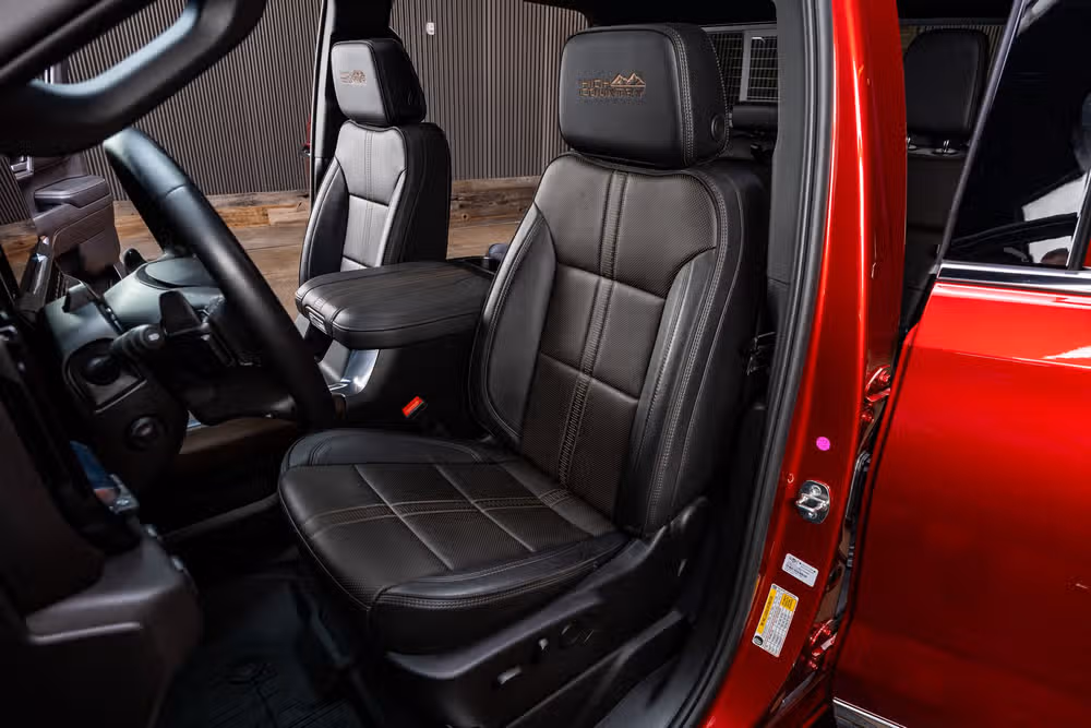 2024 Chevrolet Silverado 1500 High Country Crew Cab Image 30
