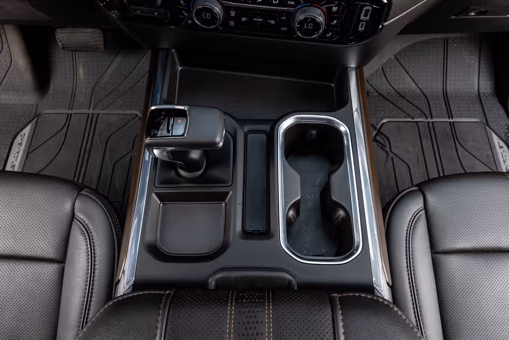 2024 Chevrolet Silverado 1500 High Country Crew Cab Image 28