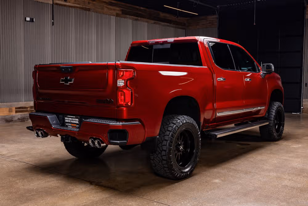 2024 Chevrolet Silverado 1500 High Country Crew Cab Image 10