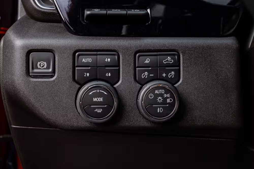 2024 Chevrolet Silverado 1500 High Country Crew Cab Image 22