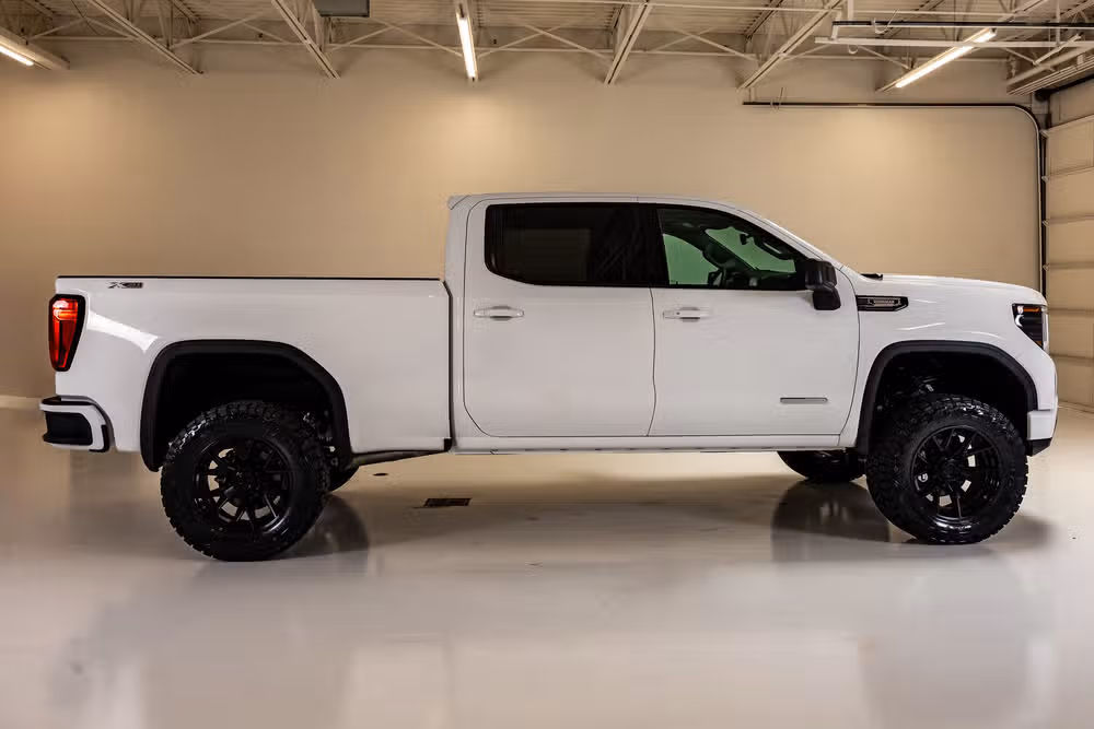 2026 GMC Sierra 1500 Elevation Crew Cab Image 11