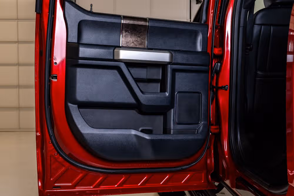 2022 Ford F-250 Super Duty Lariat Crew Cab Image 36