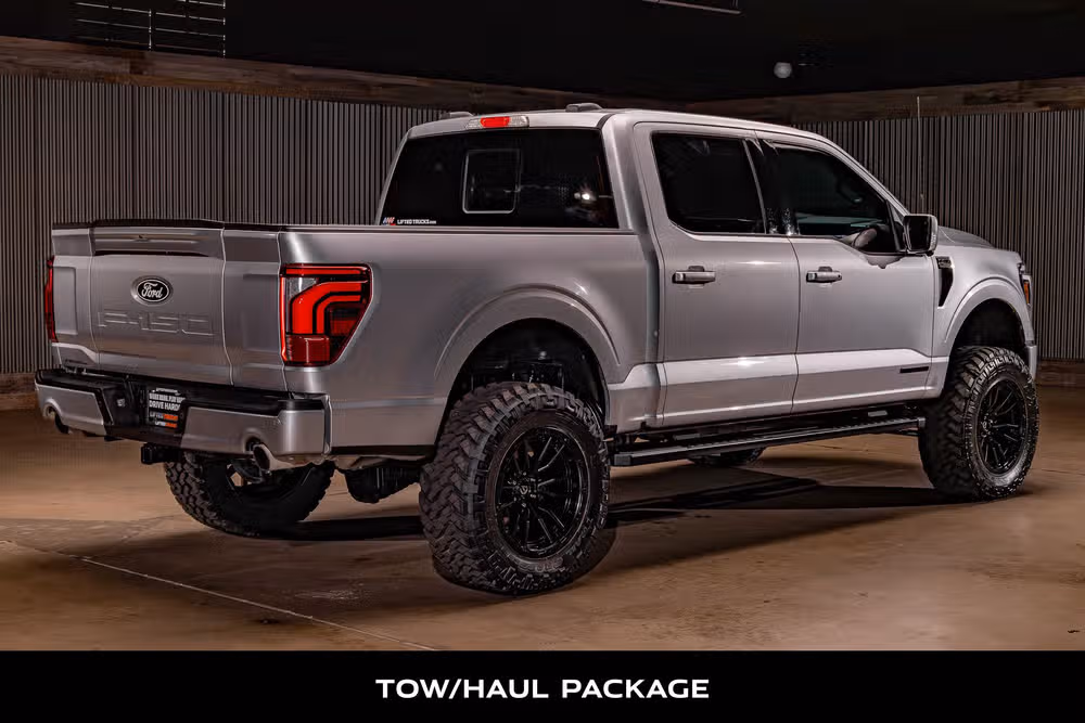 2024 Ford F-150 Lariat SuperCrew Image 10