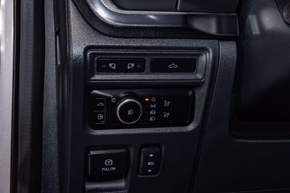 2024 Ford F-150 Lariat SuperCrew Image 20