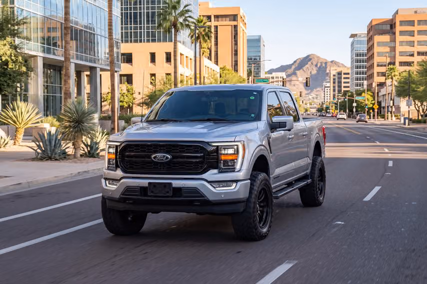 2024 Ford F-150 Lariat SuperCrew Image 37