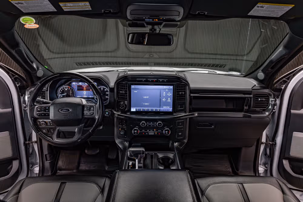 2021 Ford F-150 XLT SuperCrew Image 20