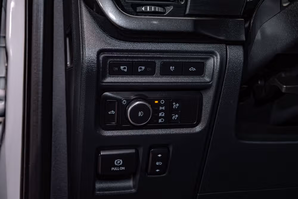 2021 Ford F-150 XLT SuperCrew Image 21