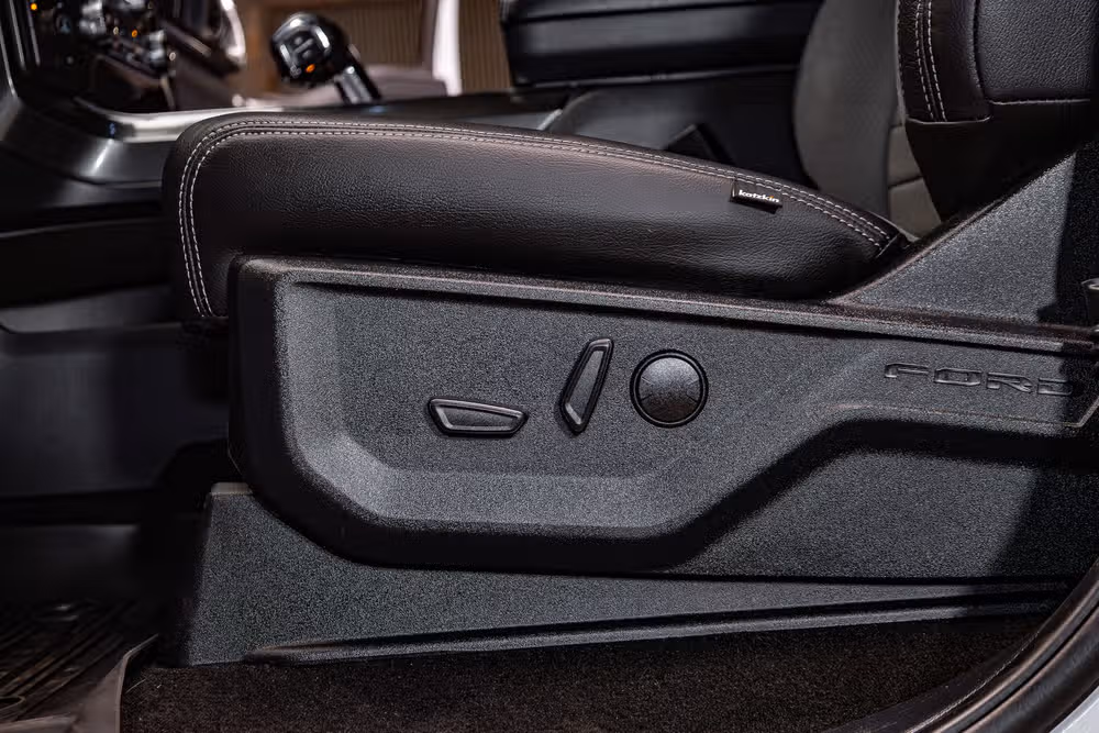 2021 Ford F-150 XLT SuperCrew Image 25