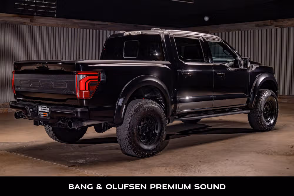 2024 Ford F-150 Raptor SuperCrew Image 9