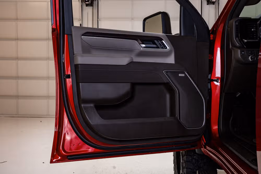2026 GMC Sierra 2500HD SLT Crew Cab Image 36