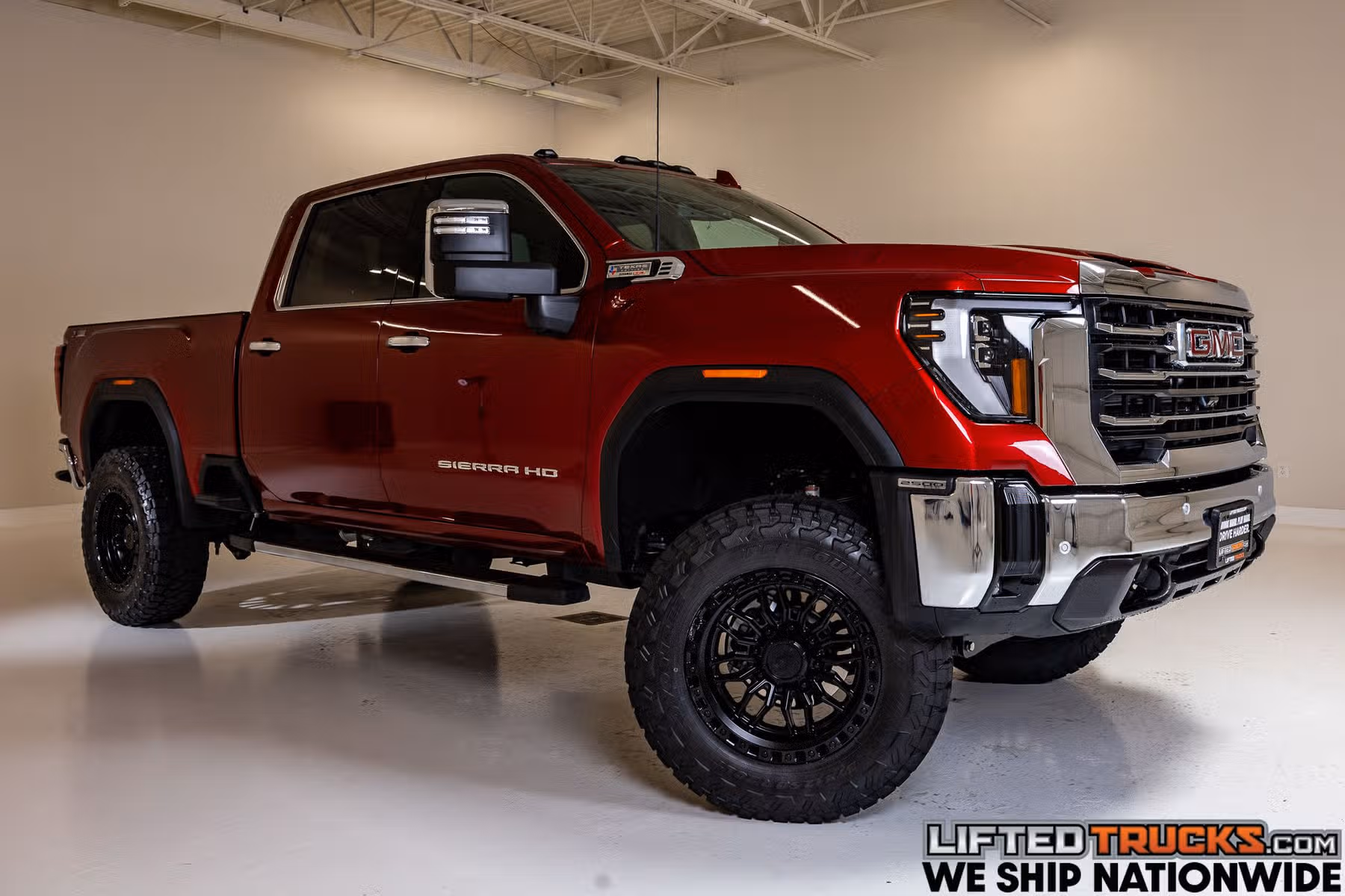 2026 GMC Sierra 2500HD SLT Crew Cab Image 1