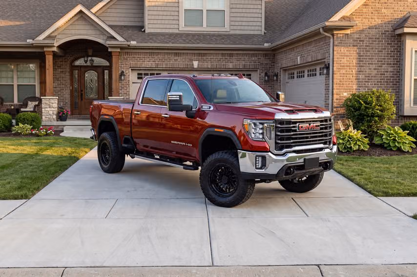 2026 GMC Sierra 2500HD SLT Crew Cab Image 42