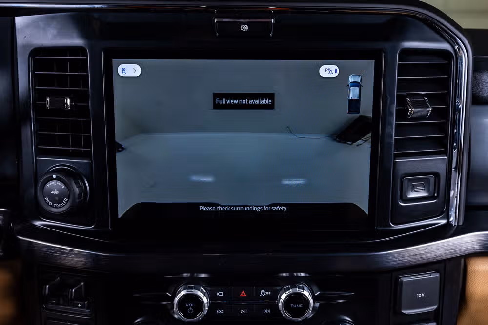 2026 Ford F-350 Super Duty Lariat Crew Cab Image 27