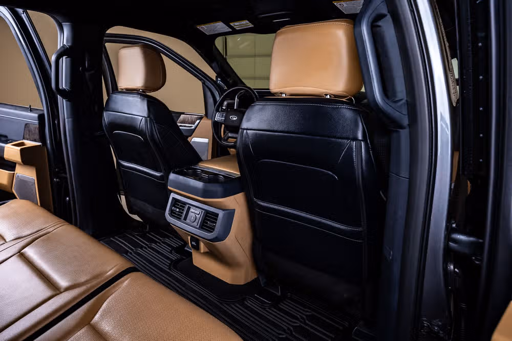 2026 Ford F-350 Super Duty Lariat Crew Cab Image 33