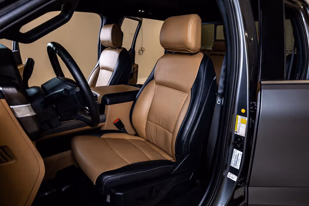 2026 Ford F-350 Super Duty Lariat Crew Cab Image 31