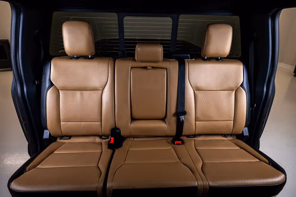 2026 Ford F-350 Super Duty Lariat Crew Cab Image 36