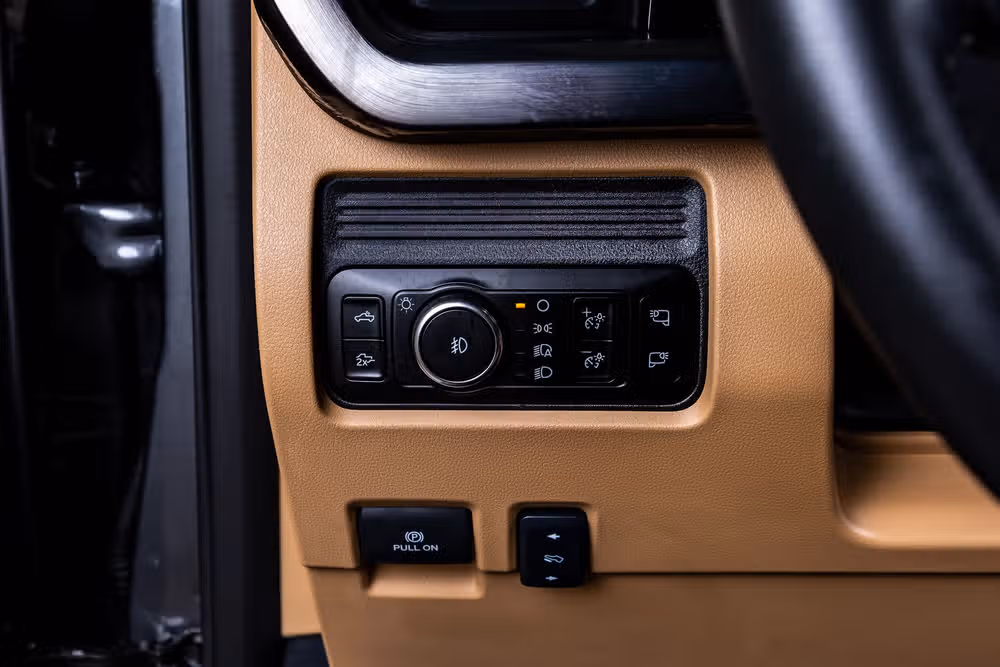 2026 Ford F-350 Super Duty Lariat Crew Cab Image 22