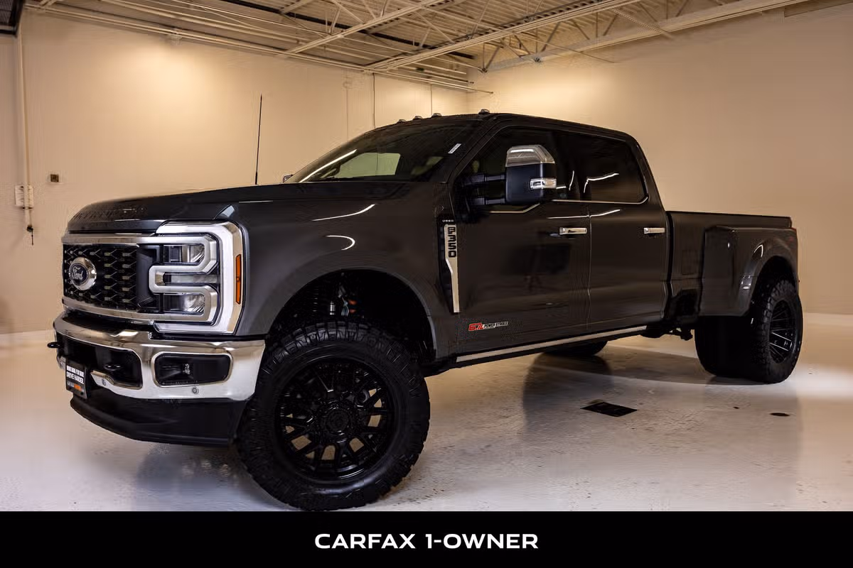 2026 Ford F-350 Super Duty Lariat Crew Cab