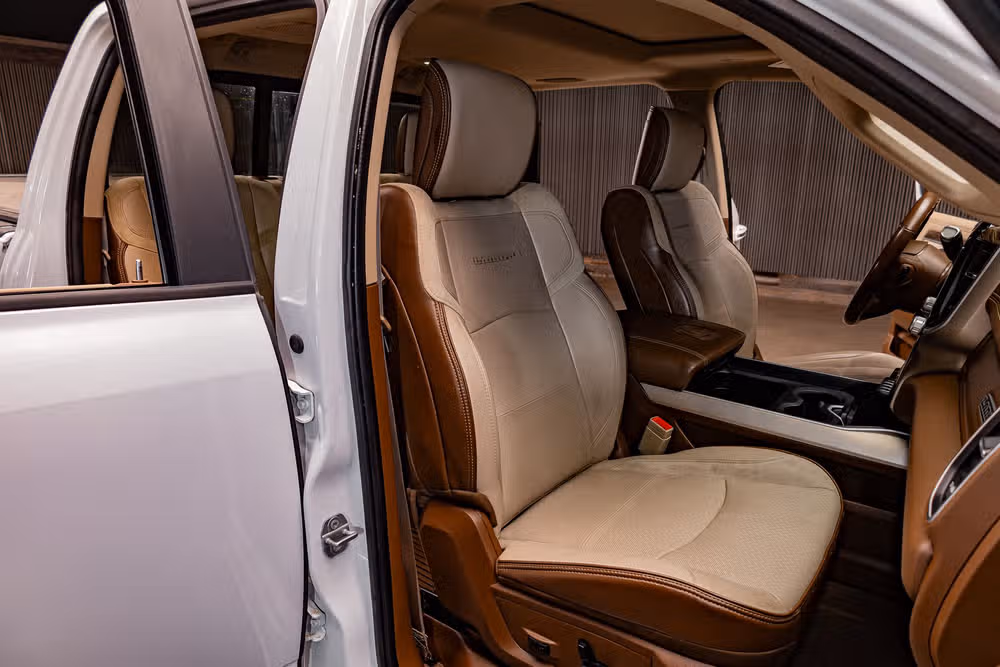 2020 Ram 3500 Laramie Crew Cab Image 28