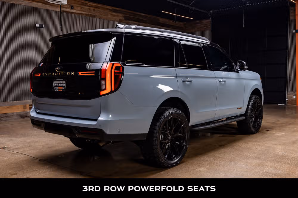 2025 Ford Expedition Tremor Image 10