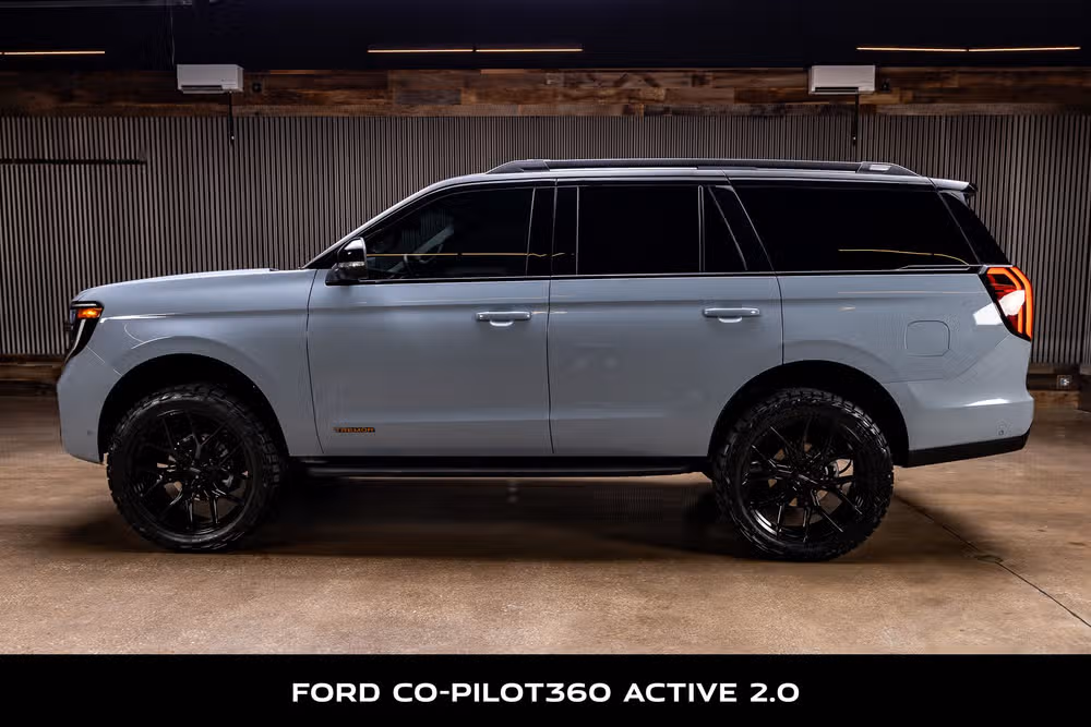 2025 Ford Expedition Tremor Image 6