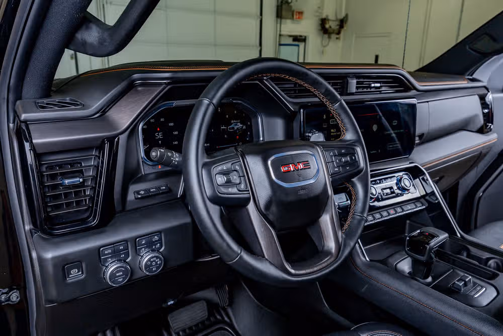 2026 GMC Sierra 1500 AT4 Crew Cab Image 17