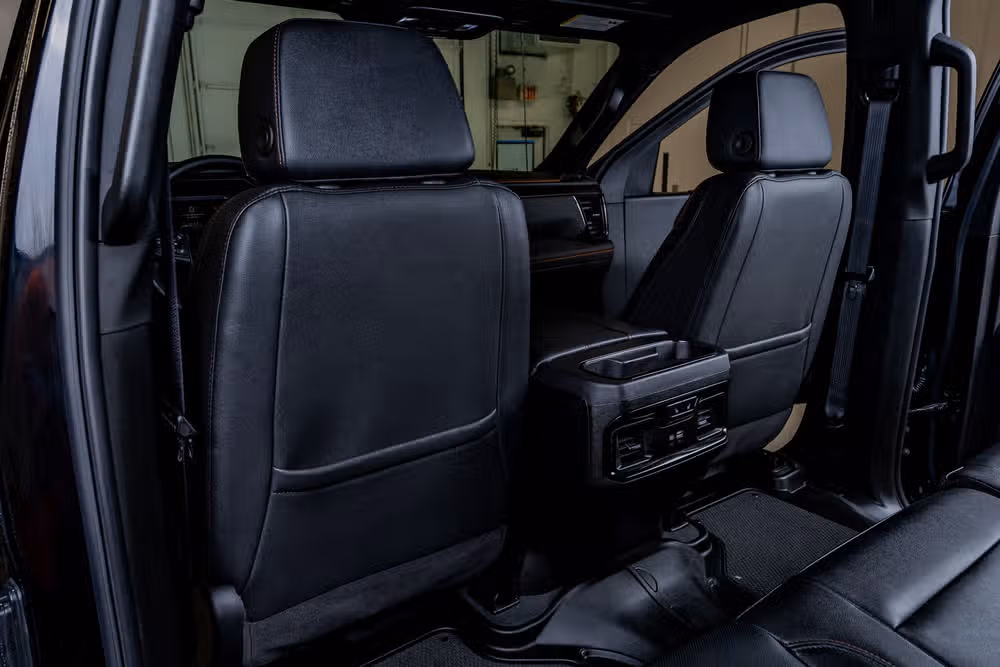 2026 GMC Sierra 1500 AT4 Crew Cab Image 35
