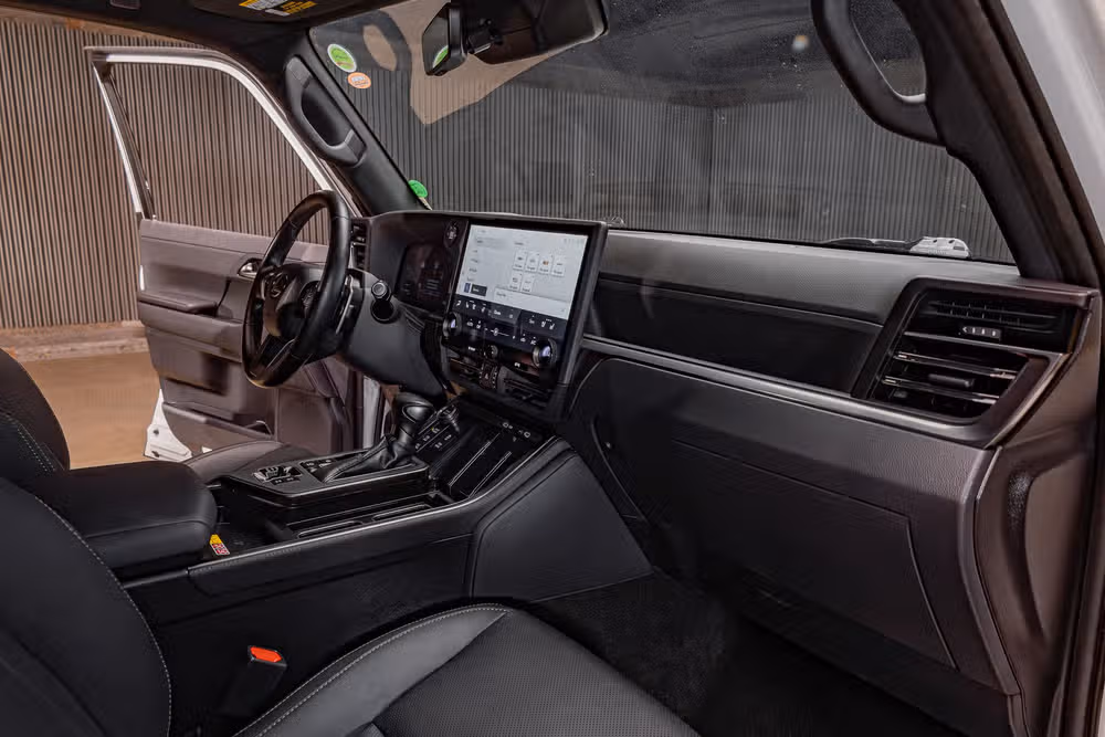 2024 Lexus GX 550 Overtrail+ Image 15