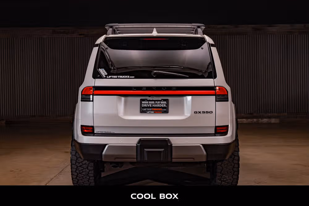 2024 Lexus GX 550 Overtrail+ Image 8