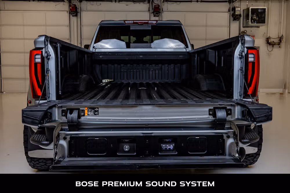 2024 GMC Sierra 3500HD Denali Ultimate Crew Cab Image 9