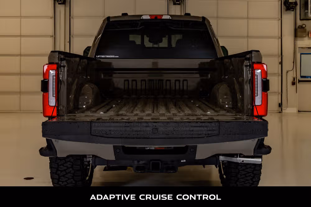 2026 Ford F-250 Super Duty Platinum Plus Crew Cab Image 9
