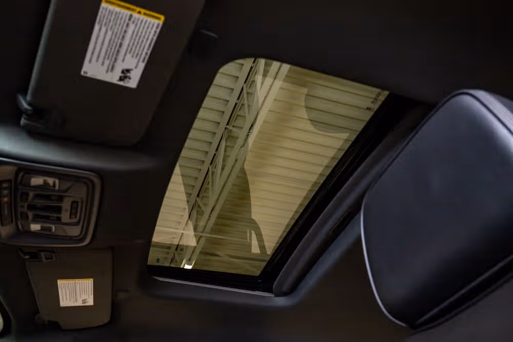 2024 GMC Sierra 2500HD Denali Crew Cab Image 31