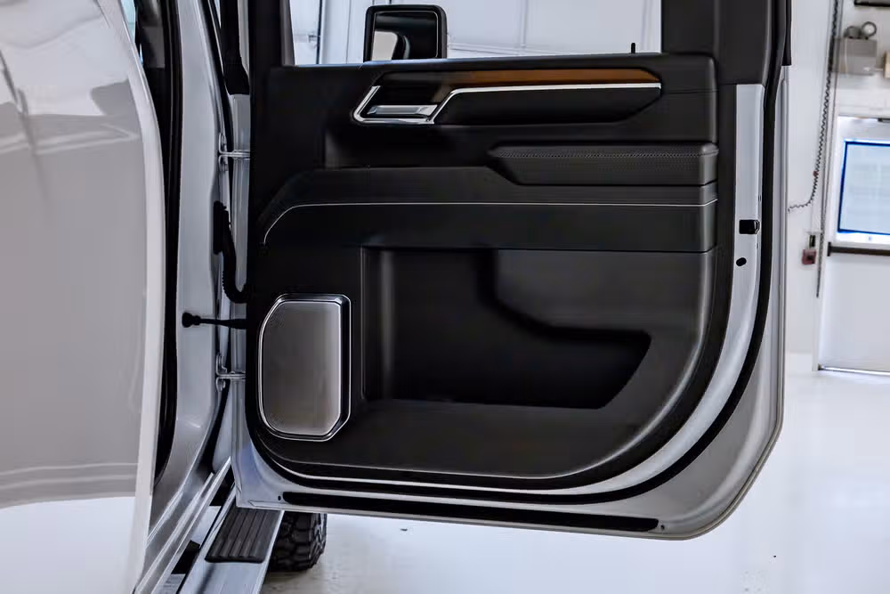 2024 GMC Sierra 2500HD Denali Crew Cab Image 40