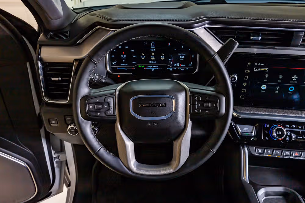 2024 GMC Sierra 2500HD Denali Crew Cab Image 19