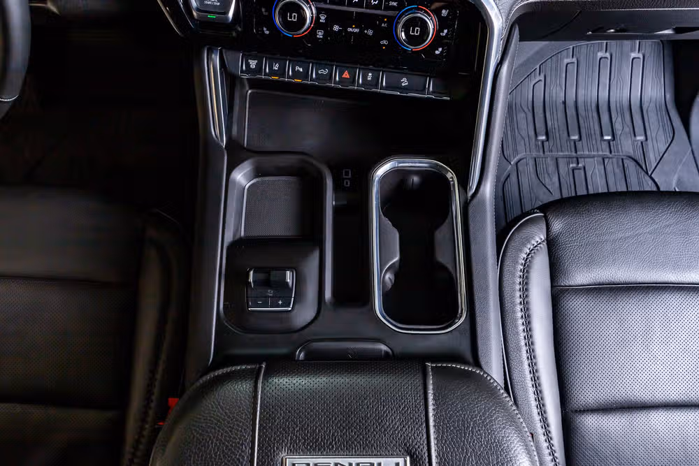 2024 GMC Sierra 2500HD Denali Crew Cab Image 28