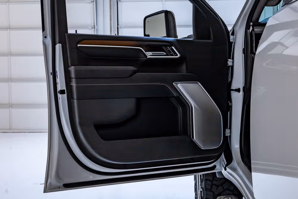 2024 GMC Sierra 2500HD Denali Crew Cab Image 37