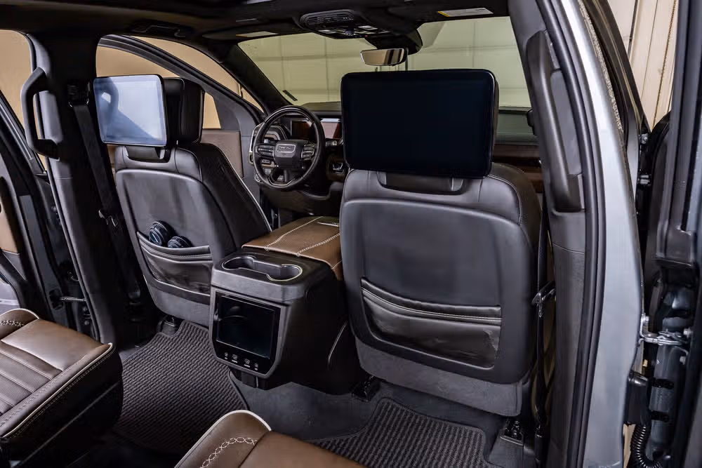 2026 GMC Yukon Denali Ultimate Image 33
