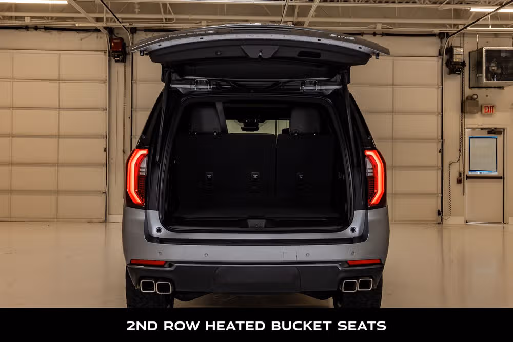 2026 GMC Yukon Denali Ultimate Image 9