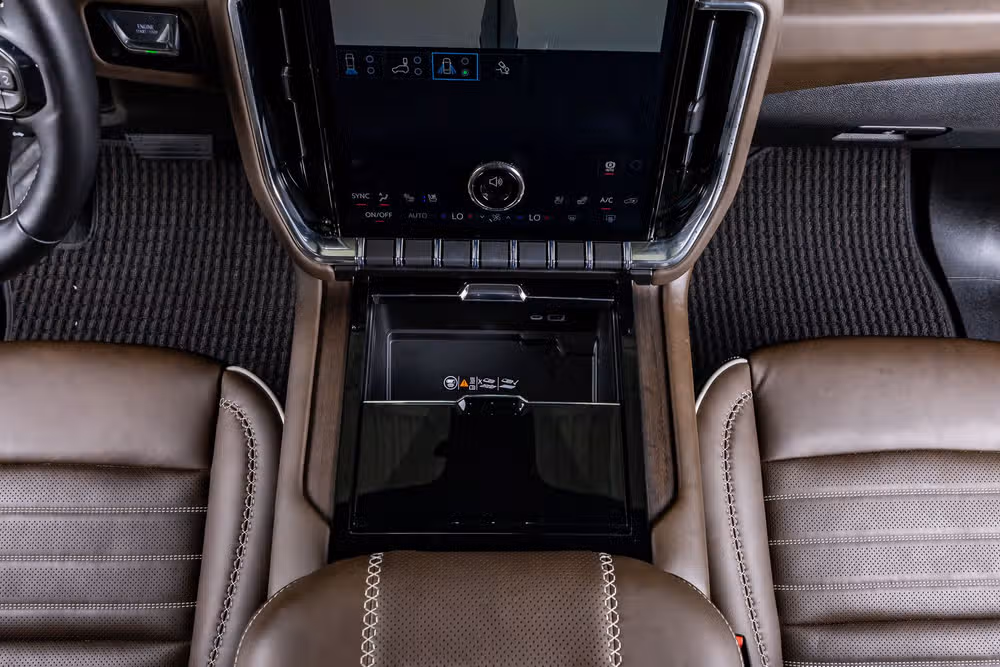 2026 GMC Yukon Denali Ultimate Image 28