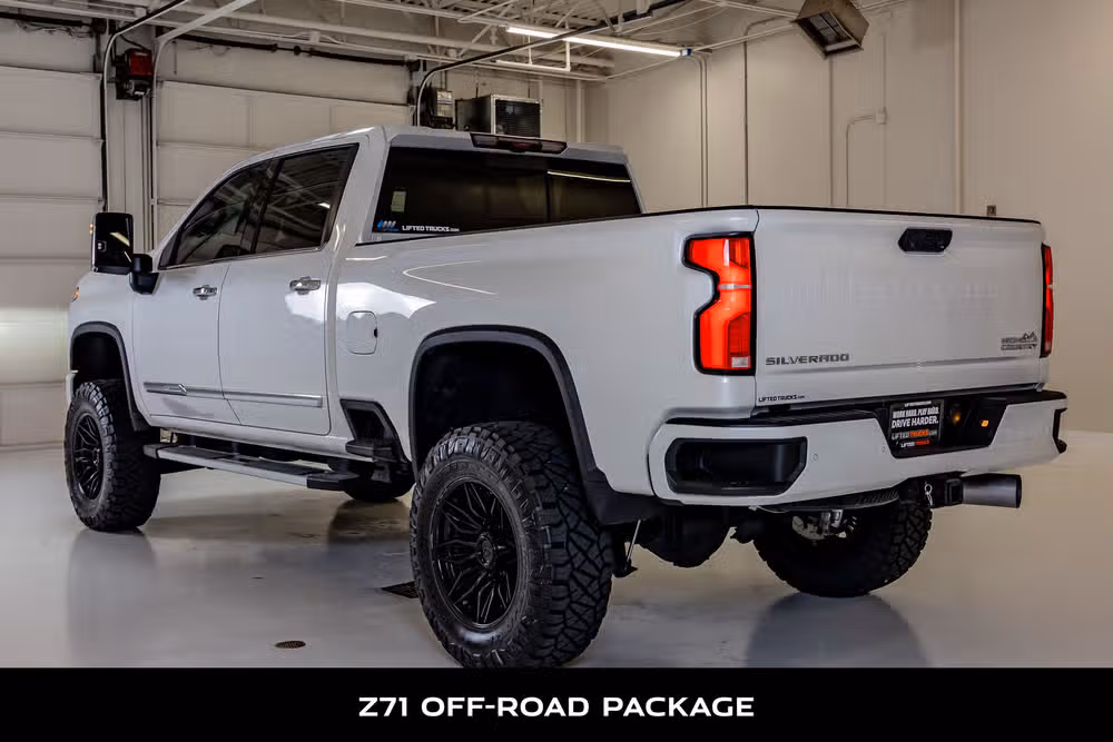 2025 Chevrolet Silverado 2500HD High Country Crew Cab Image 7
