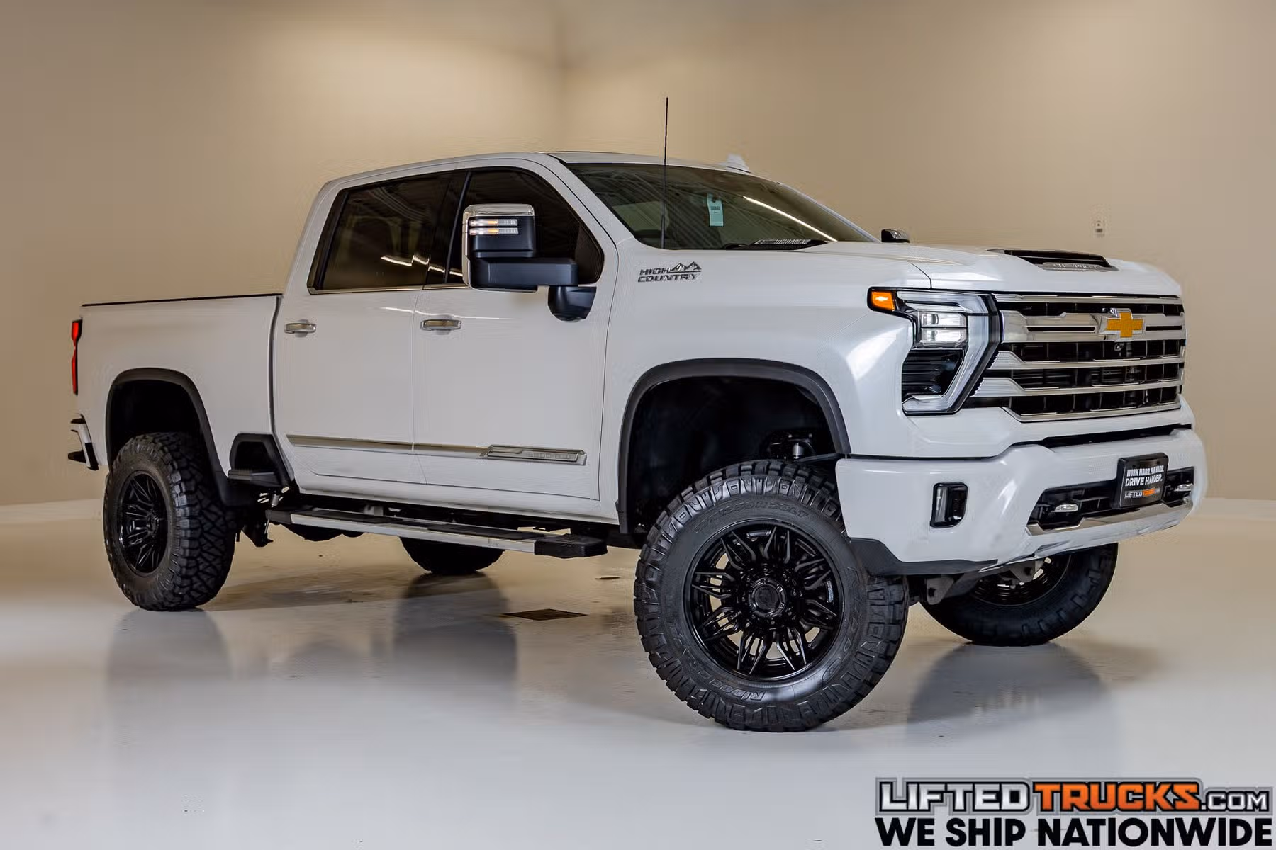 2025 Chevrolet Silverado 2500HD High Country Crew Cab Image 1