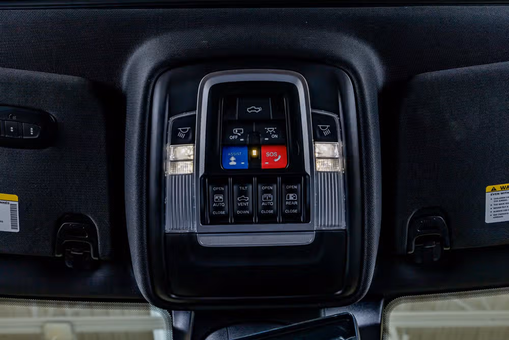 2022 Ram 1500 TRX Crew Cab Image 30