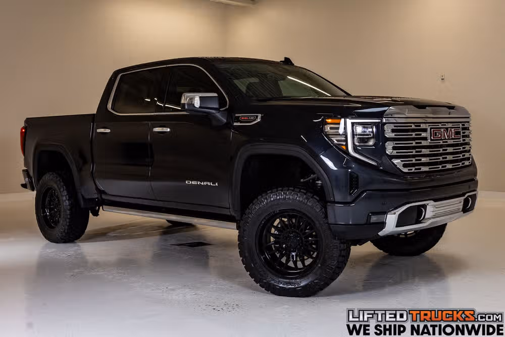 2023 GMC Sierra 1500 Denali Crew Cab Image 1
