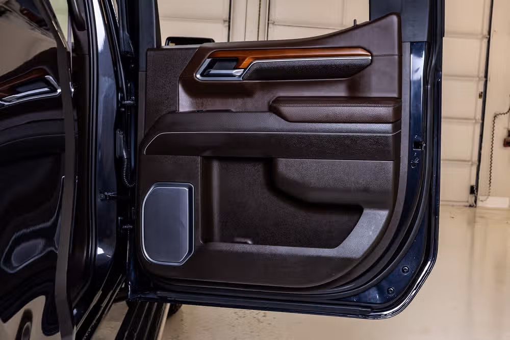 2023 GMC Sierra 1500 Denali Crew Cab Image 40