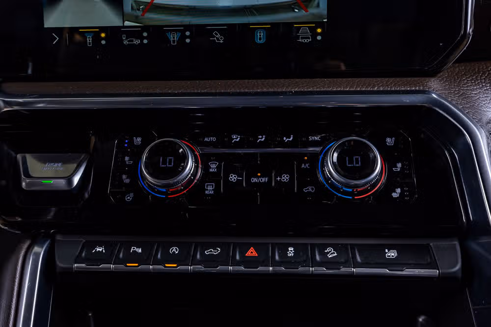 2023 GMC Sierra 1500 Denali Crew Cab Image 27