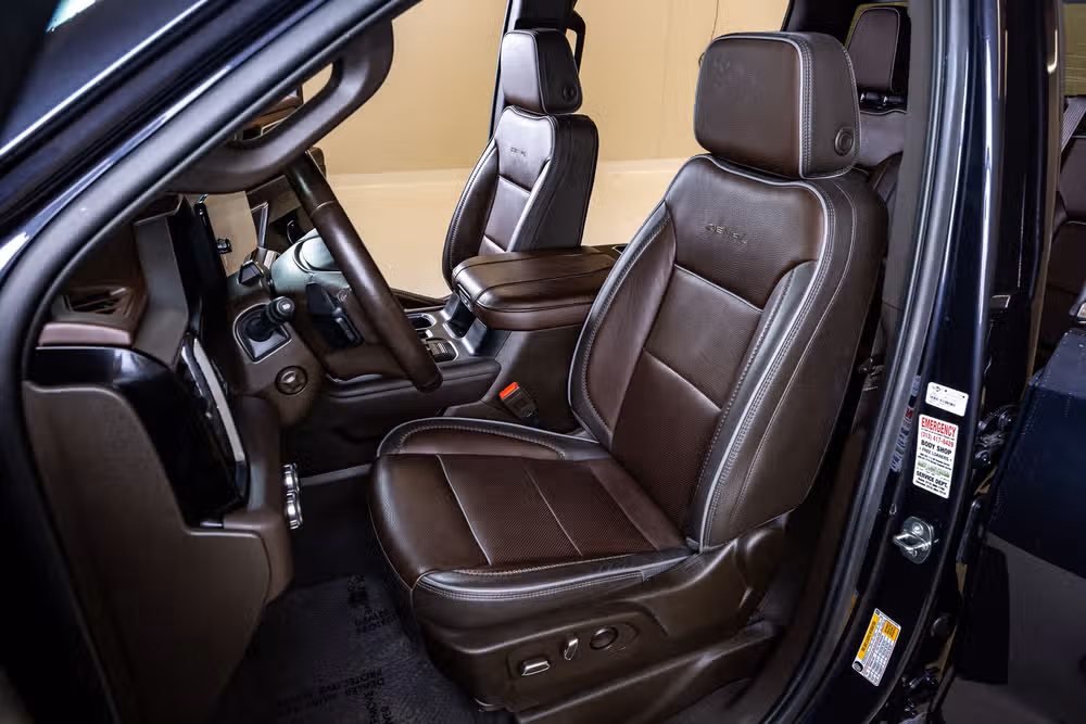 2023 GMC Sierra 1500 Denali Crew Cab Image 30