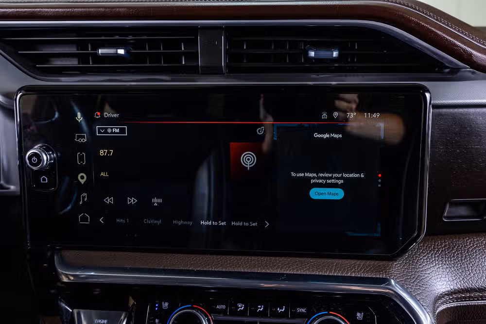 2023 GMC Sierra 1500 Denali Crew Cab Image 25